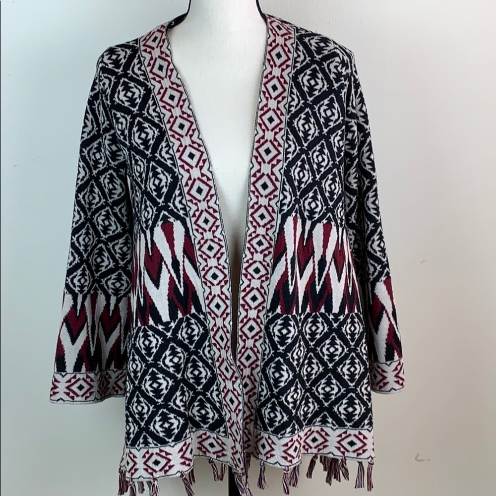 ⭐️🌸Chelsea & Violet open tassel cardigan size xs